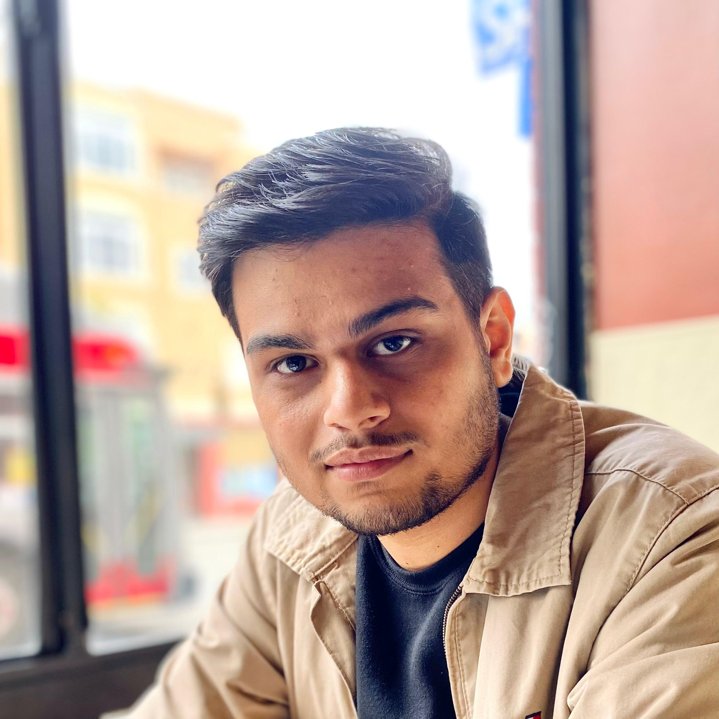 Amish Gadhia headshot